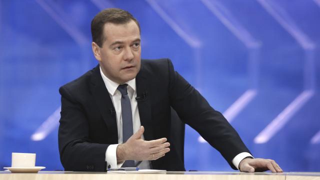 Medvedev’den nükleer silah tehdidi