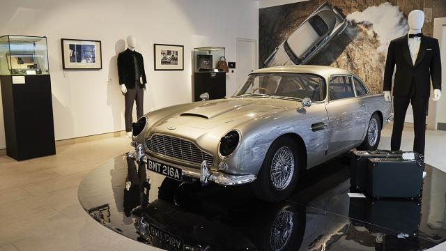 James Bond’un otomobili 60 milyon TL’ye satıldı