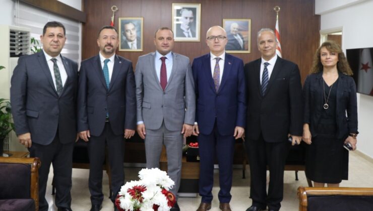 Maliye Bakanı Şan, TC Cumhurbaşkanlığı Savunma Sanayii Başkan Yardımcısı ve ULAK Haberleşme Yönetim Kurulu Başkanı Dr. Tüfekçi’yi kabul etti