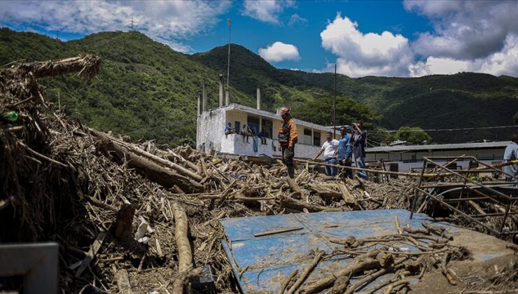 Venezuela’da şiddetli yağışların neden olduğu heyelanda ölenlerin sayısı 43’e çıktı