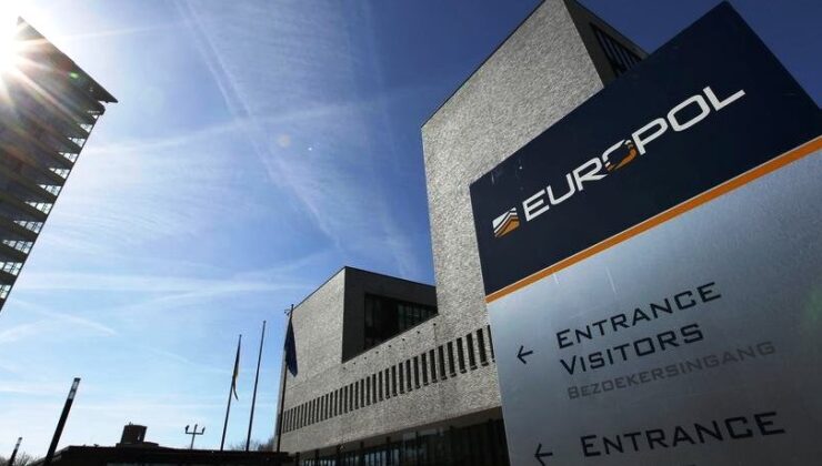 Europol’den suç örgütlerine operasyon: 382 gözaltı