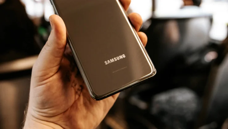Samsung’dan orta segment bir modele daha Android 13 müjdesi