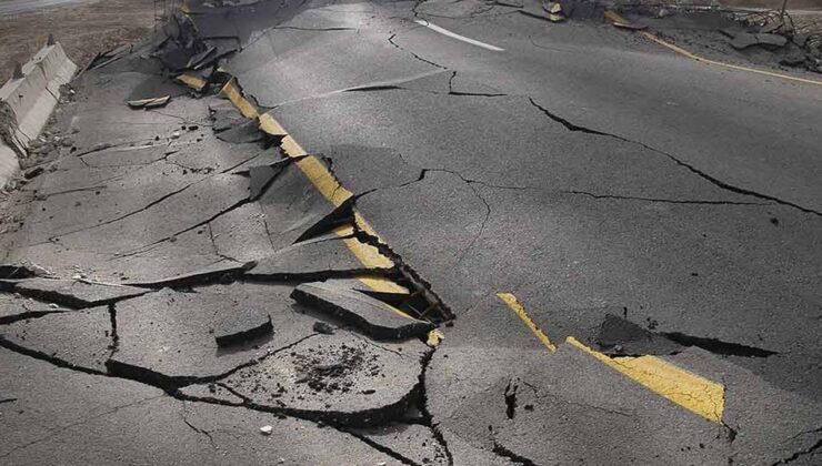 Kandilli açıkladı: Deprem sonrası 8 metre kayma var