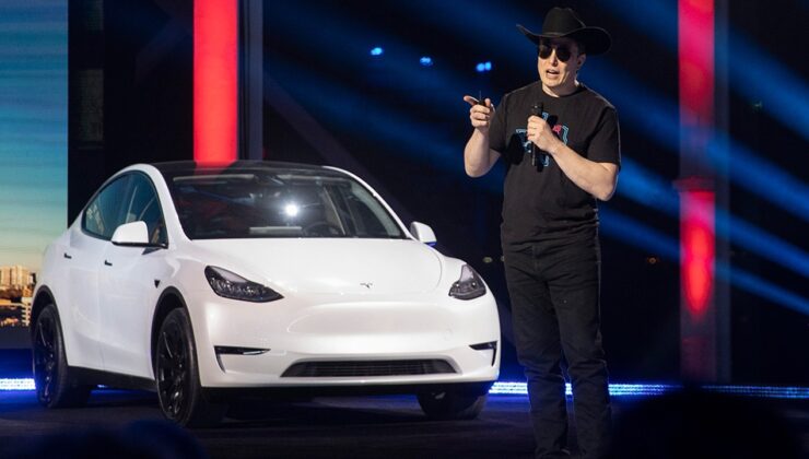 Tesla daha fazla dayanamadı: Fiyatlar zamlanıyor!