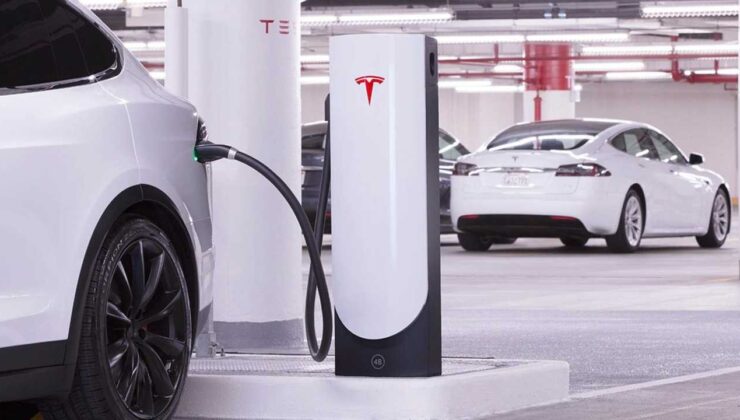 Tesla’nın şarj noktaları diğer markalara açılıyor!