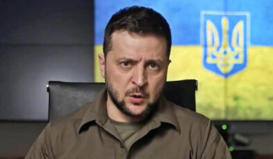 Zelenskiy, Ukrayna Zirvesi’nin savaşı sona erdirmeye yönelik ilk adım olduğunu söyledi