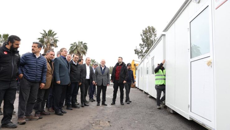 Başbakan Üstel, İskenderun’daki konteyner bölgesinde incelemelerde bulundu