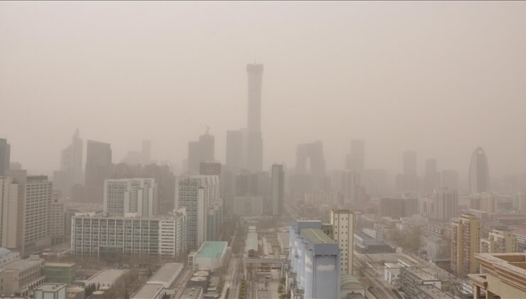 Çin’de “kum fırtınası” uyarısı