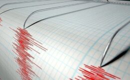 Ege Denizi’nde 4,7 büyüklüğünde deprem Ege Denizi’nde 4,7 büyüklüğünde deprem meydana geldi.