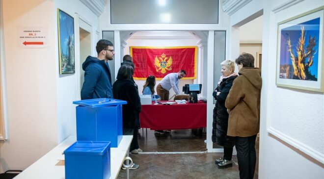 Karadağ’da cumhurbaşkanı seçimi ikinci tura kaldı