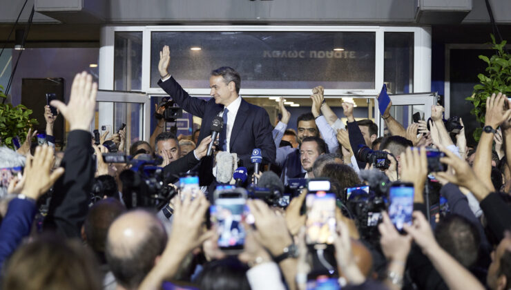 Yunanistan’da seçim zaferi Başbakan Kiryakos Miçotakis’in lideri olduğu Yeni Demokrasi Partisi’nin oldu