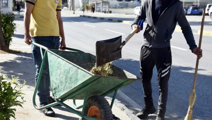 12.00–16.00 saatleri arasında dışarıda çalışma yasağı 31 Temmuz’a kadar uzatıldı