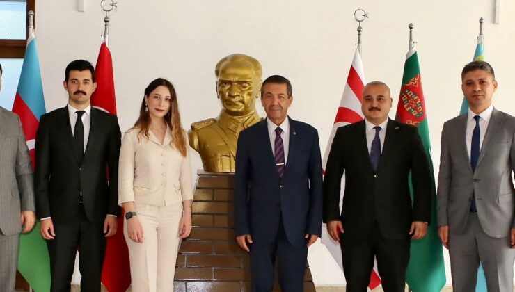 Dışişleri Bakanı Ertuğruloğlu, TİSAV heyetini kabul etti