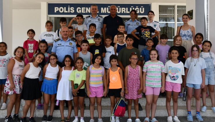 Öğrenciler, Polis Genel Müdürlüğünü ziyaret etti