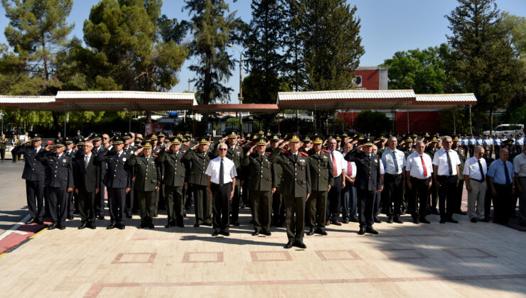 1 Ağustos Toplumsal Direniş Bayramı… Lefkoşa Atatürk Anıtı’nda tören düzenlendi