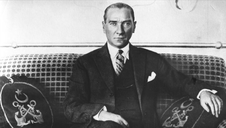 Türkiye’de emekli 218 diplomat, “Atatürk” dizisinin planlanan tarihte yayınlanmasını istedi