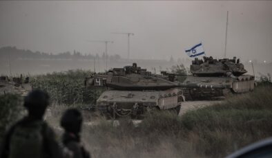 İsrail, Gazze sınırına tank ve zırhlı araç sevkiyatını artırdı
