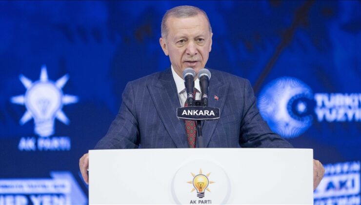 Türkiye Cumhurbaşkanı Erdoğan, AK Parti Genel Başkanlığına yeniden seçildi