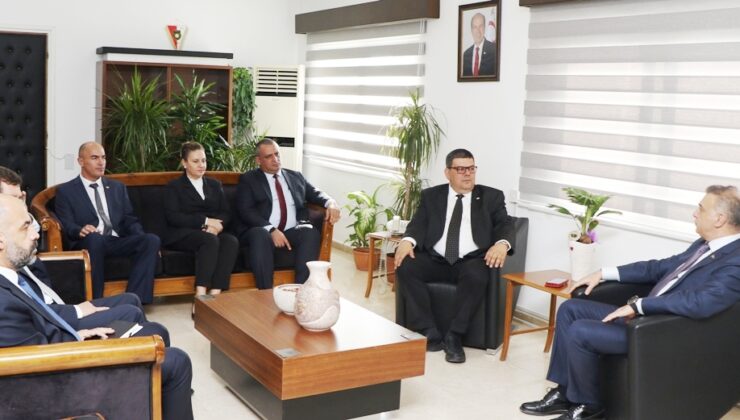 Maliye Bakanı Berova Türkiye Cumhuriyeti Hazine ve Maliye Bakan Yardımcısı Hatipoğlu’nu kabul etti