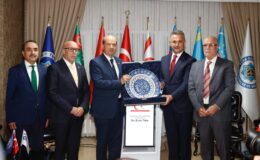 Cumhurbaşkanı Tatar, Türk Dünyası Mühendisler ve Mimarlar Birliği’ni ziyaret etti