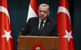 Erdoğan: “İyice etkisizleşen BMGK sorumluluğunu bir kez daha yerine getiremedi. Batılı ülkeler ateşe körükle gitmek dışında hiçbir adım atmadı”