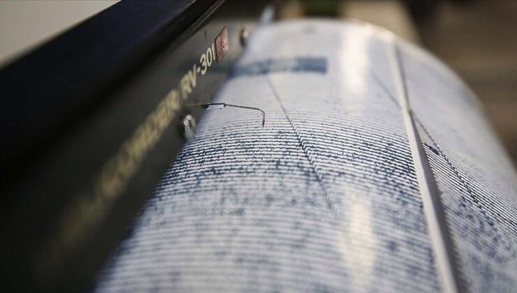 İran’ın doğusunda 5 büyüklüğünde deprem