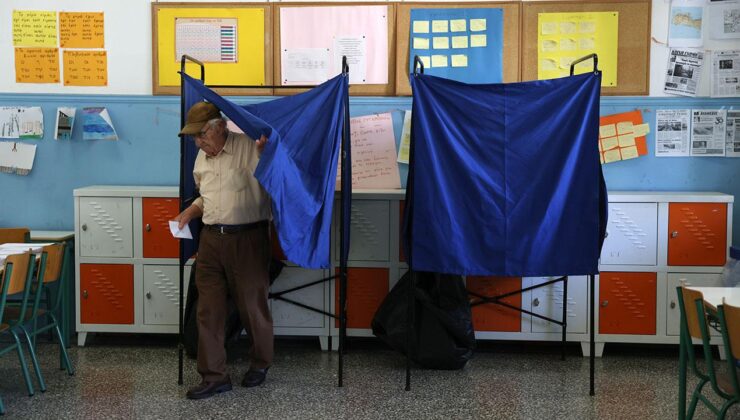 Yunanistan’da yerel seçimlerin 2’inci turunda iktidar partisi hezimet yaşadı