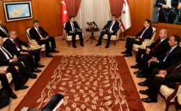 Başbakan Üstel, TC Adalet Bakanı Tunç’u kabul etti… Üstel: İsias Otel davasının ilk duruşması 3 Ocak’ta olacak yakın takipcisi olacağız