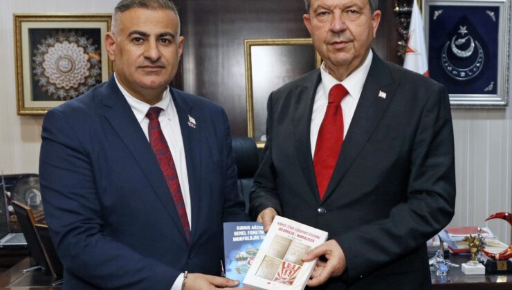 Cumhurbaşkanı Tatar’a kitap takdim edildi