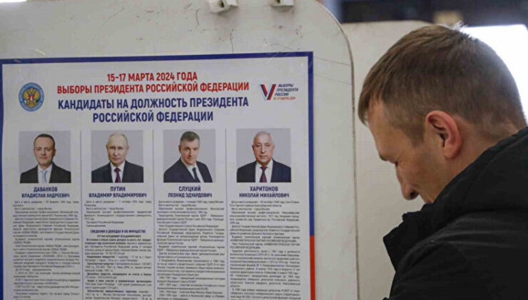 Rus halkı sandık başında . Üç gün sürecek seçiminde, 112 milyon 309 bin 947 kayıtlı seçmen oy kullanacak