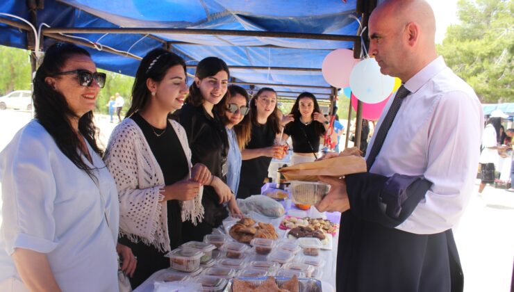 DAÜ’de Şampiyon Melekleri Yaşatma Derneği yararına kermes düzenlendi