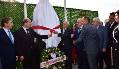 Azerbaycan Uluslararası Kültür Merkezi açıldı..Törende Haydar Aliyev’in büstü ile “Yüreğimizdeki Azerbaycan” fotoğraf sergisinin açılışı da yapıldı