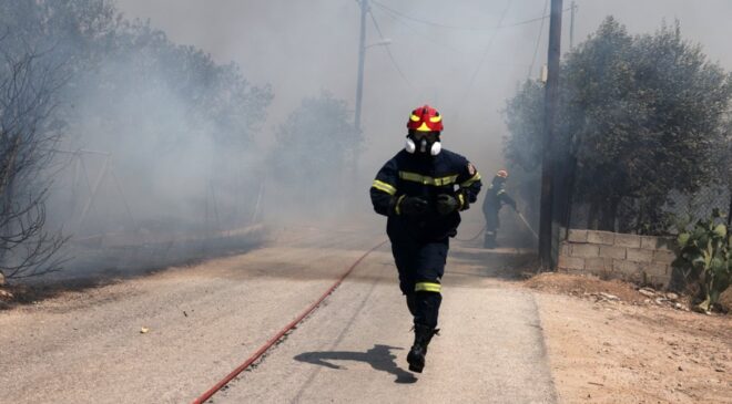 Yunanistan’ın Attiki bölgesindeki yangında 1 kişi hayatını kaybetti