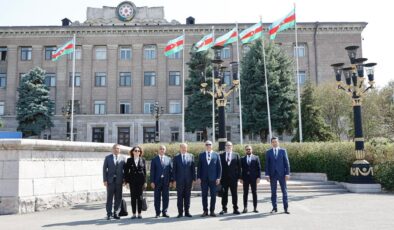 Cumhurbaşkanı Tatar, Hankendi şehrini ziyaret etti