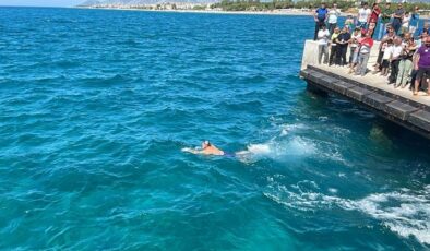 Türkiye’nin Eski Devlet Bakanı Tüzmen ile 7 sporcu, Anamur’dan Girne’ye yüzecek