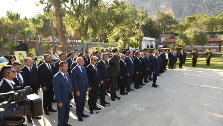 20 Temmuz dolayısıyla Boğaz Şehitliği’nde tören düzenlendi