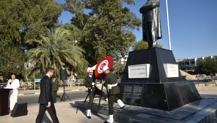 Büyükelçi Yasin Ekrem Serim anıtları ziyaret etti