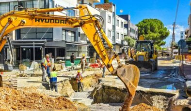 Mehmet Akif Caddesi yeniden trafiğe açıldı