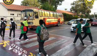 Okullar açılıyor… Polis trafikte dikkat edilmesi gerekenleri paylaştı