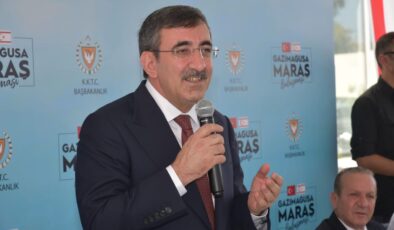 Türkiye Cumhurbaşkanı Yardımcısı Yılmaz Maraş Buluşması’nda konuştu: “Derdimiz, millete hizmet etmek, sizlerin sorunlarını çözmek, daha müreffeh ortamda yaşamanızı sağlamak”