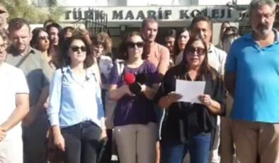 KTOEÖS yönetimi ve TMK velileri okuldaki öğretmen eksikliği ve yaşanan ders kayıtlarına dikkat amacıyla okul önünde eylem gerçekleştirdi