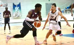 UNİ Lig’de YDÜ galip: 73-60