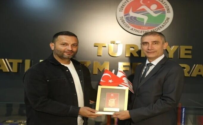 Türkiye Atletizm Federasyonu Başkanı Ahmet Karadağ’a KKTC’li mevkidaşından ziyaret