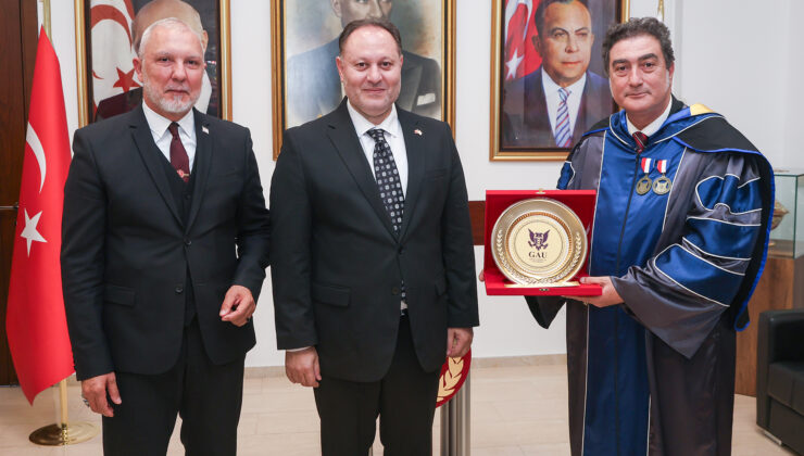 Öztürkler, GAÜ akademik kadrosunu kabul etti