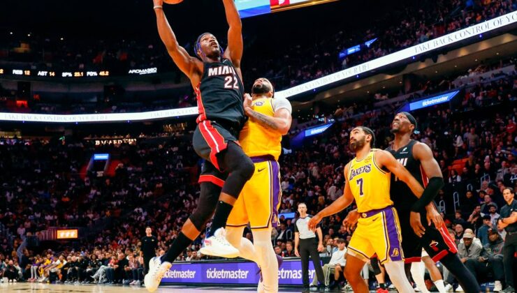 Miami, Lakers’i farklı geçti: 134-93