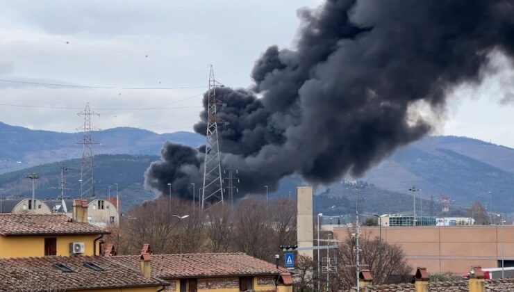 İtalya’da ENI’ye ait petrol rafinerisinde patlama: 2 kişi öldü, 8 kişi yaralandı