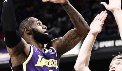 Lebron’dan tarihi rekor