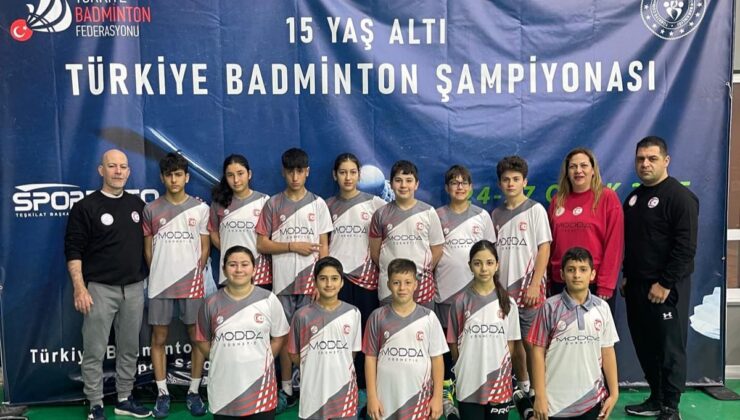 Badminton’da 4 sporcu ana tabloda