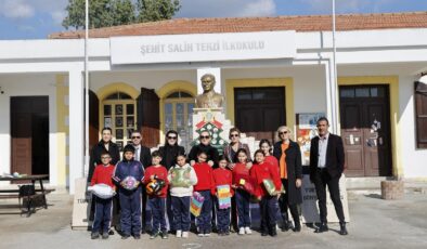 Sibel Tatar, Gönendere Şehit Salih Terzi İlkokulu’nu ziyaret etti