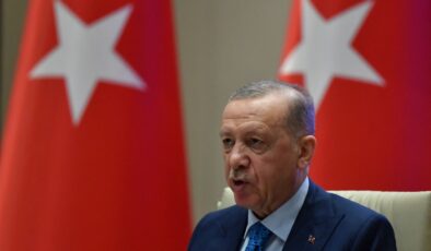 Erdoğan: “Gazzelileri binlerce yıllık ezeli ve ebedi vatanlarından çıkarmaya kimsenin gücü yetmez”